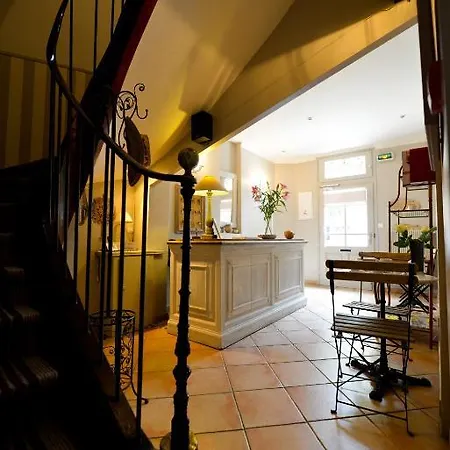 La Bona Casa Hotell