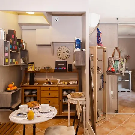 La Bona Casa 科利尤尔